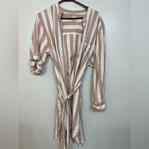 Universal thread, oversized T-shirt dress